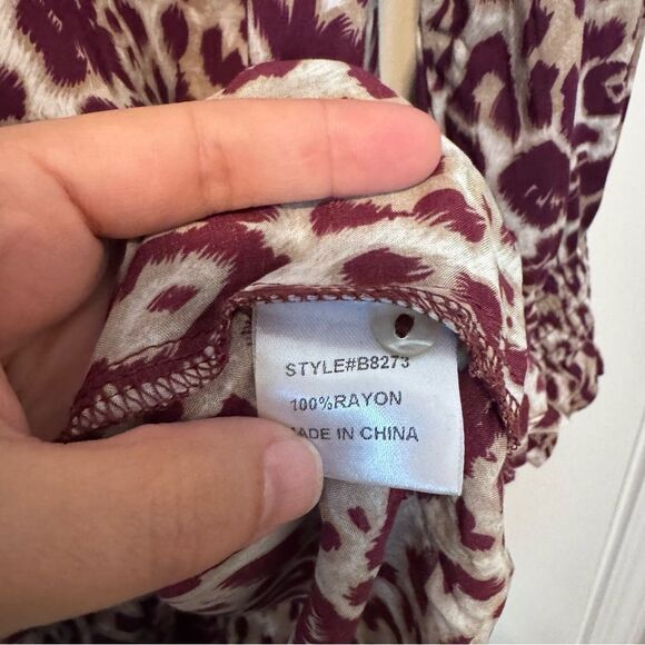 Jodifl Women’s Burgundy Leopard Print Shift Dress NWT Size Large - Picture 11 of 11
